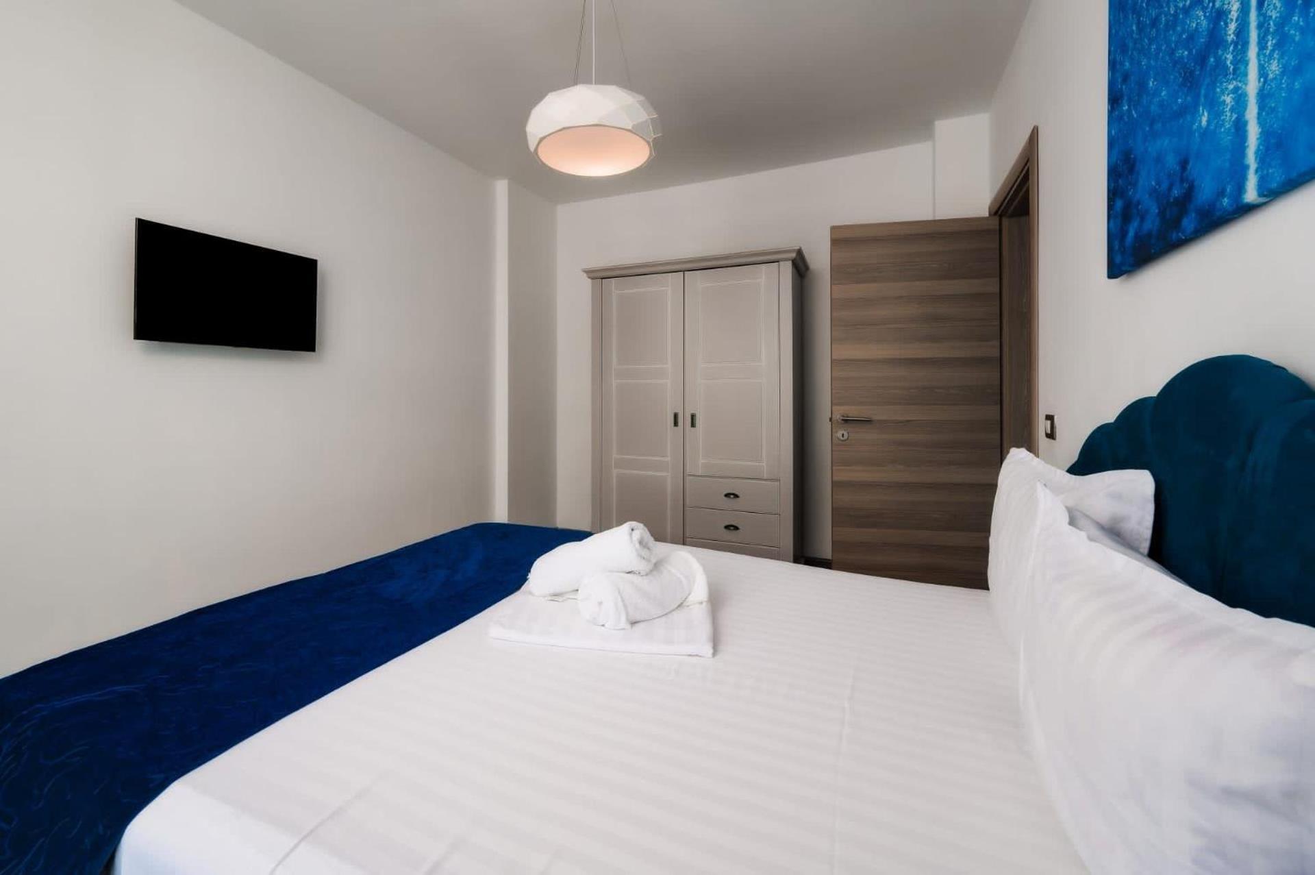 Luxury Suite Alezzi Beach Apartment Piscina Incalzita Sauna Jacuzzi Parking Năvodari Exterior foto