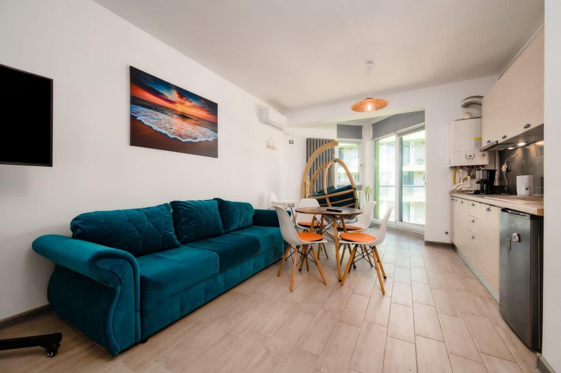 Luxury Suite Alezzi Beach Apartment Piscina Incalzita Sauna Jacuzzi Parking Năvodari Exterior foto